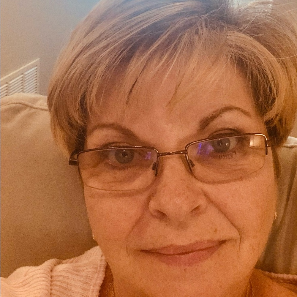 Meet your Posher, Linda